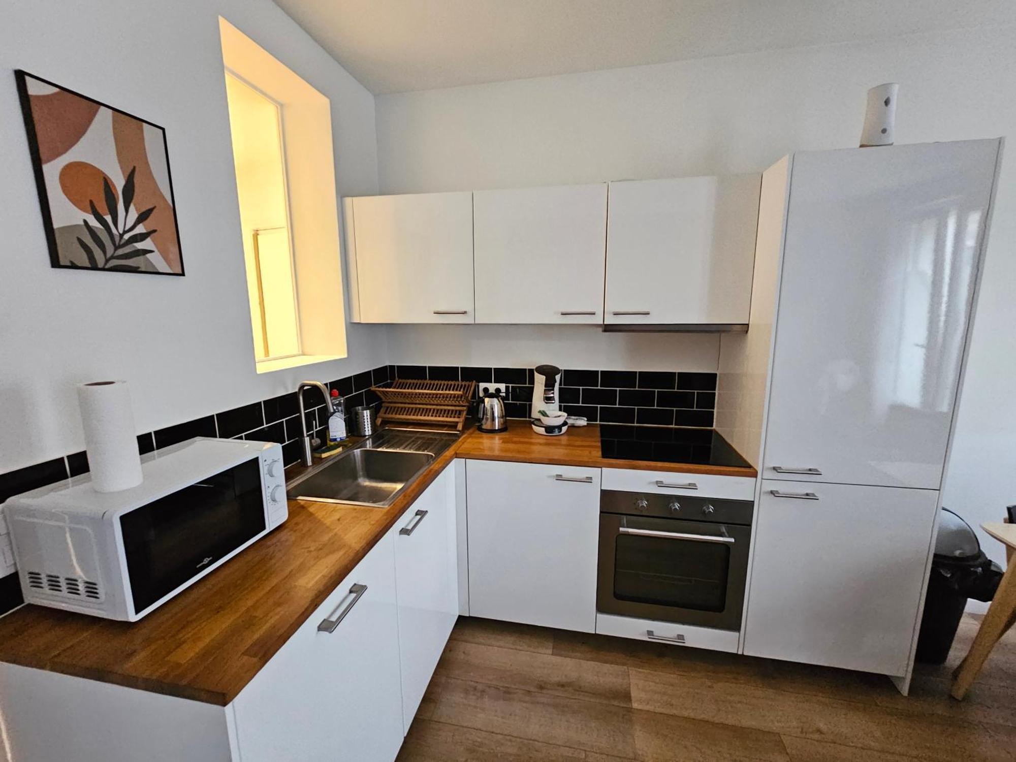 *Appartement Moderne/2 Minutes Du Metro* Saint-Ouen  Extérieur photo