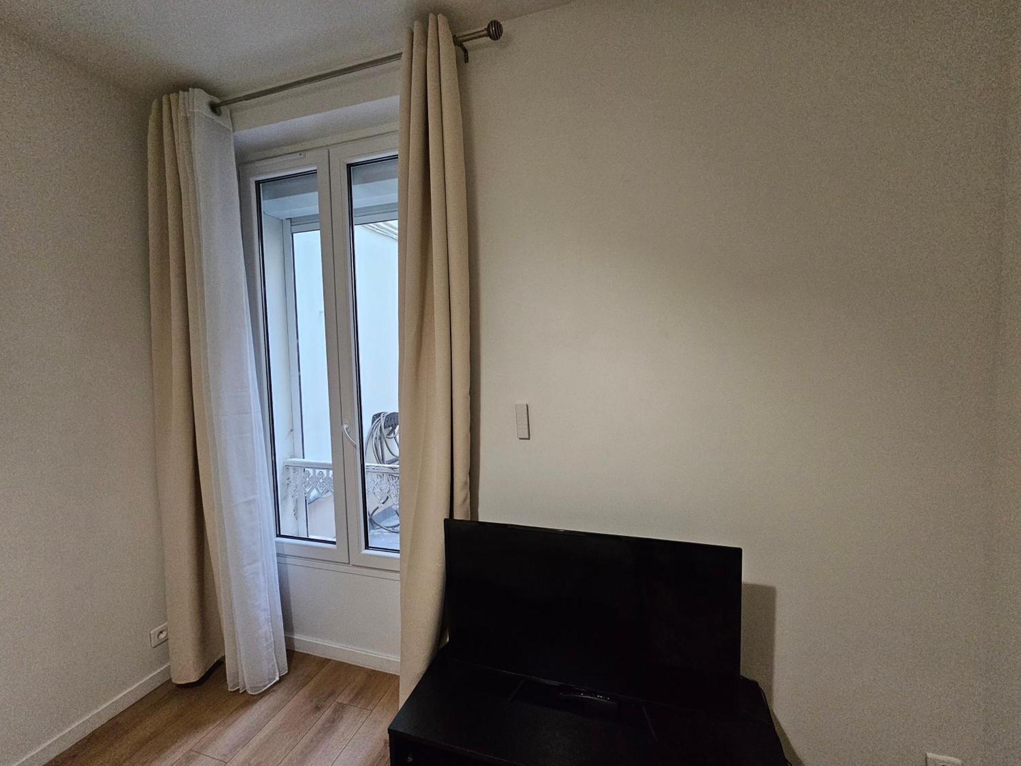 *Appartement Moderne/2 Minutes Du Metro* Saint-Ouen  Extérieur photo