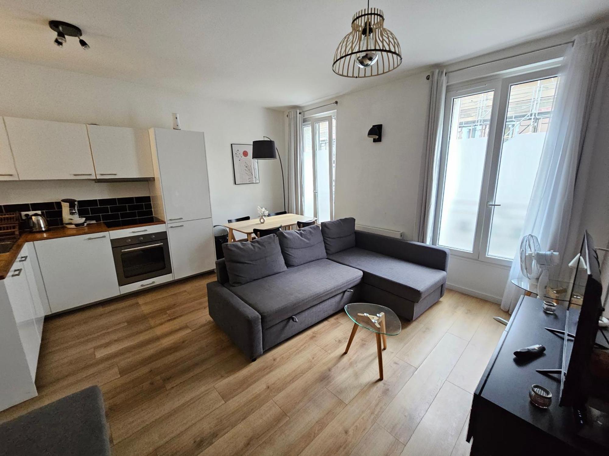 *Appartement Moderne/2 Minutes Du Metro* Saint-Ouen  Extérieur photo