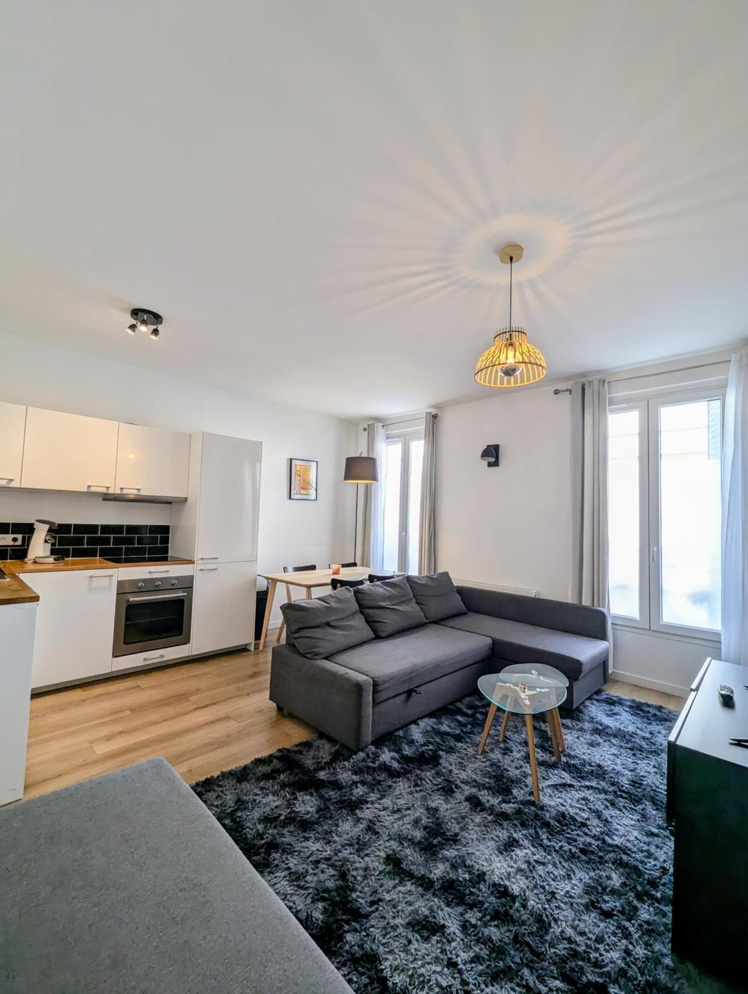 *Appartement Moderne/2 Minutes Du Metro* Saint-Ouen  Extérieur photo